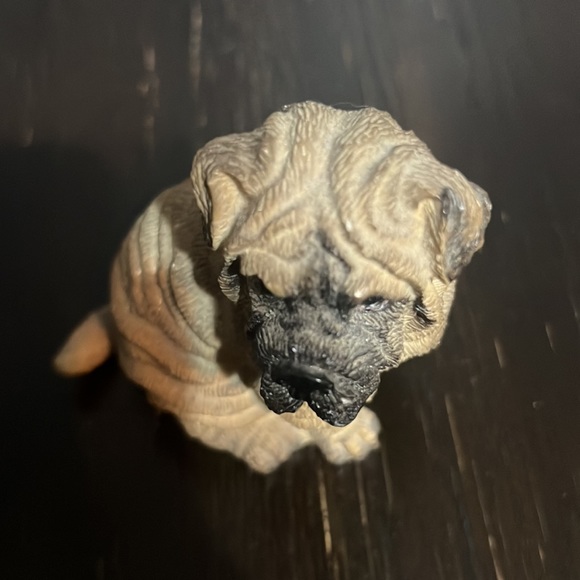 Chinese Shar-pei Resin Dog Figurine - Toys & Collectibles | Color: Brown - Picture 3 of 3